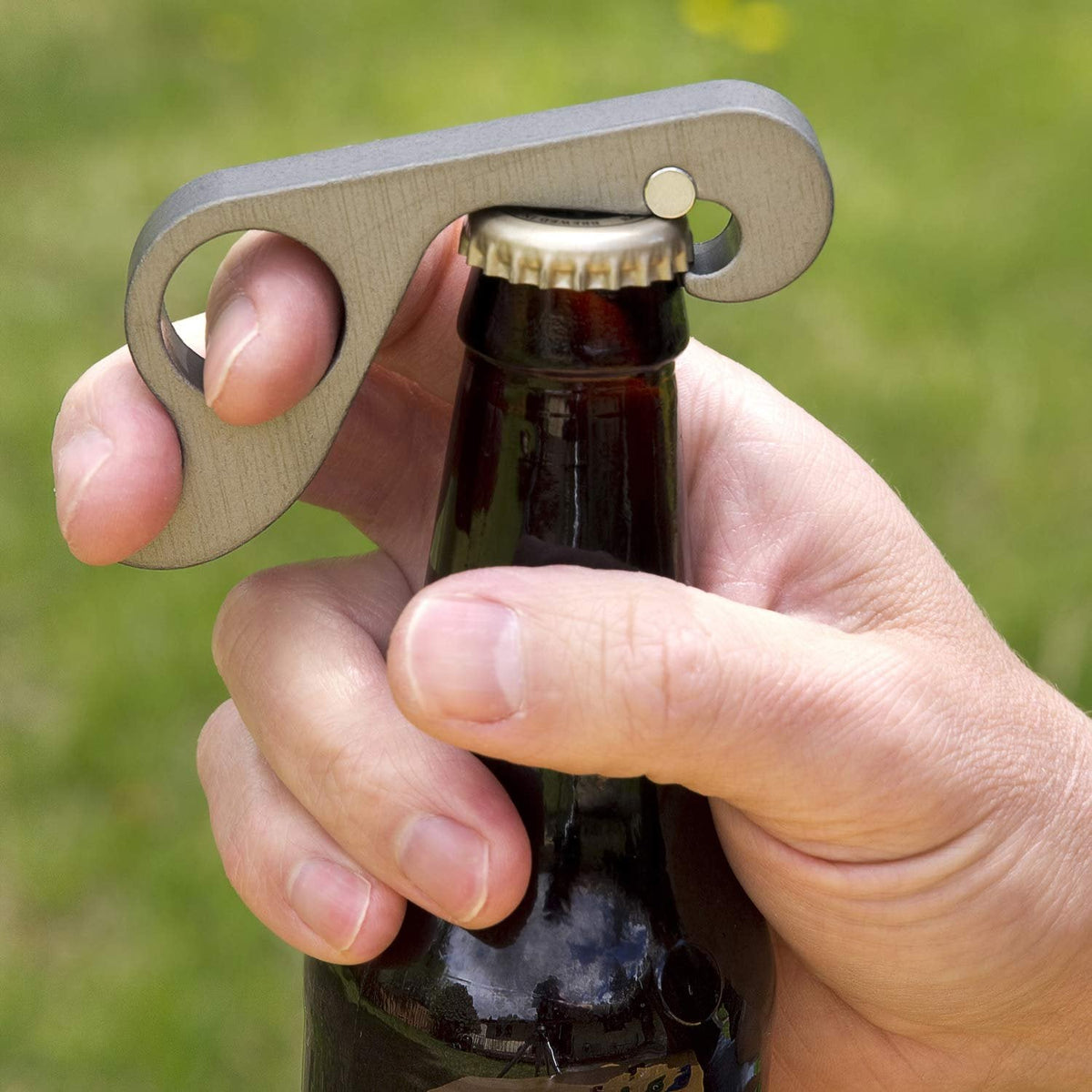 One-handed Bottle Opener